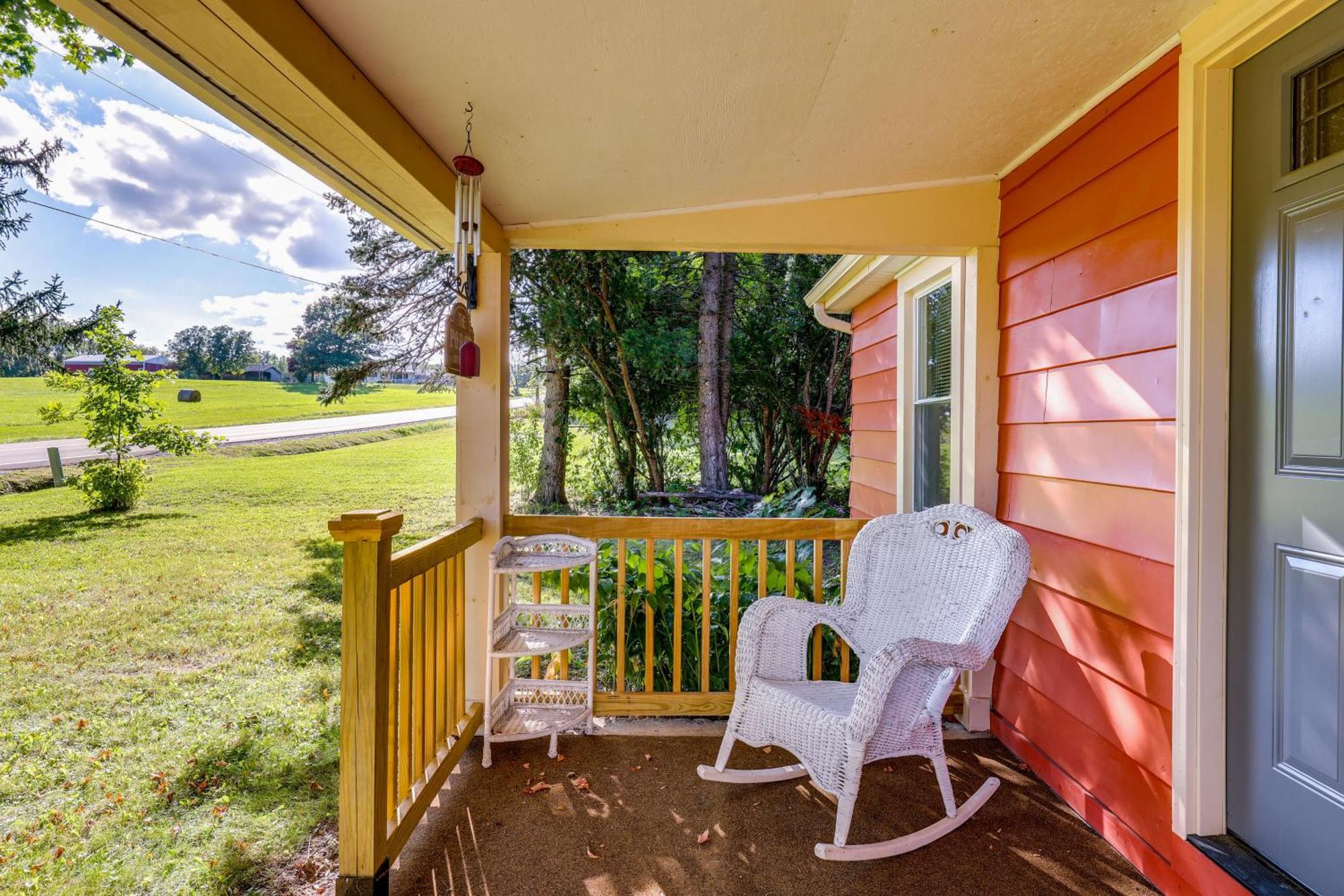Charming Watkins Glen Home With Yard! 외부 사진